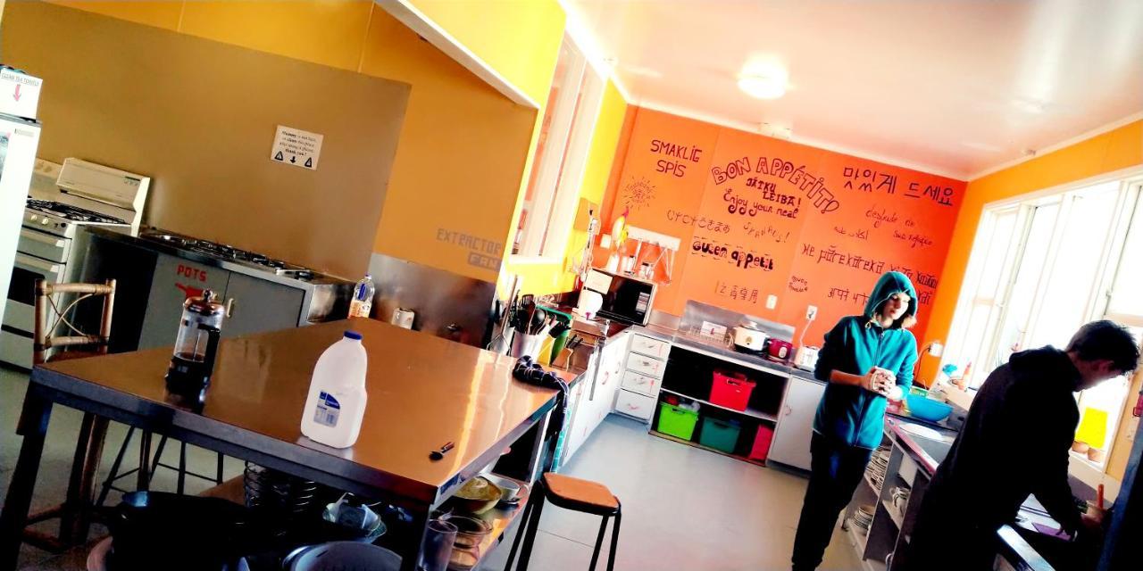 הוסטל וונגאנואי 42B College House מראה חיצוני תמונה
